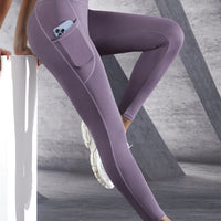 High-Waist Push-Up Leggings with Welt Pockets - Solid Colour
