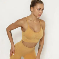 DIQUEQI Seamless Push-Up High-Waist Yoga Pants - Nylon Elastane